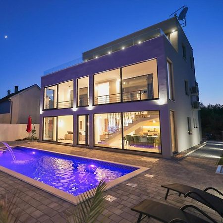 Rhapsody In Green - Luxury Villa In Zadar Crno エクステリア 写真