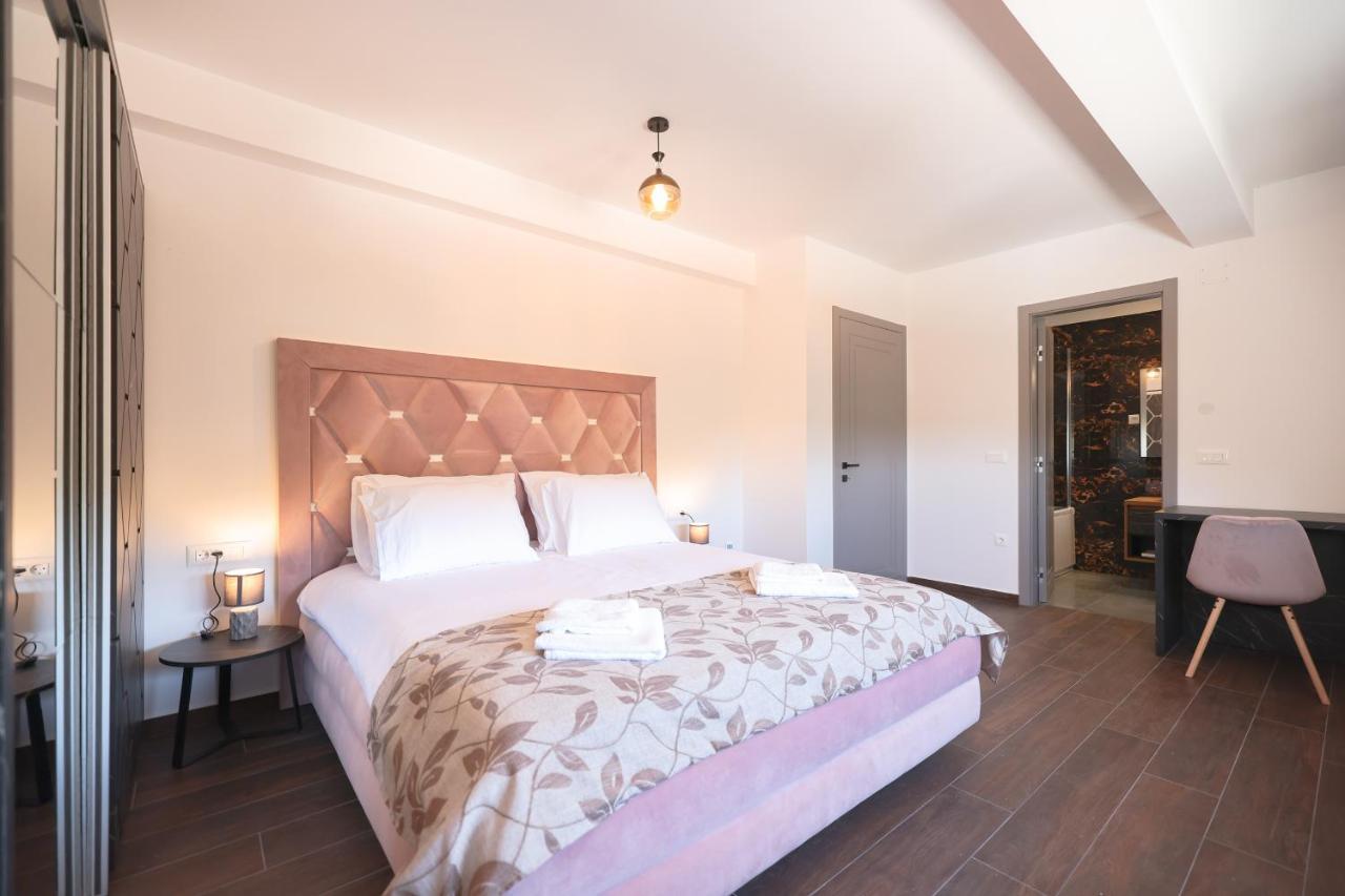 Rhapsody In Green - Luxury Villa In Zadar Crno エクステリア 写真