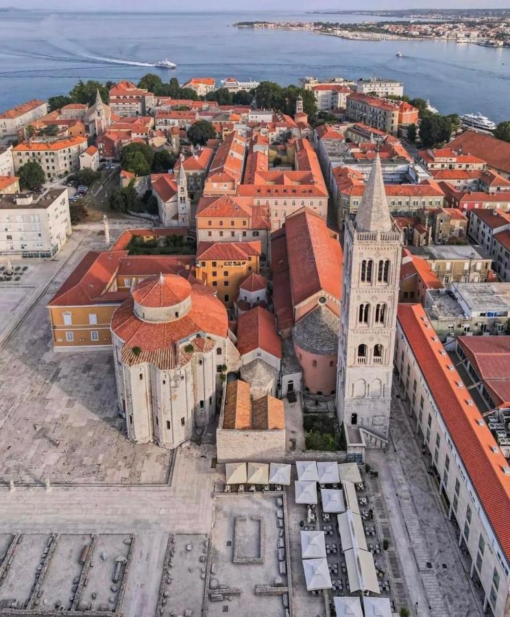 Rhapsody In Green - Luxury Villa In Zadar Crno エクステリア 写真
