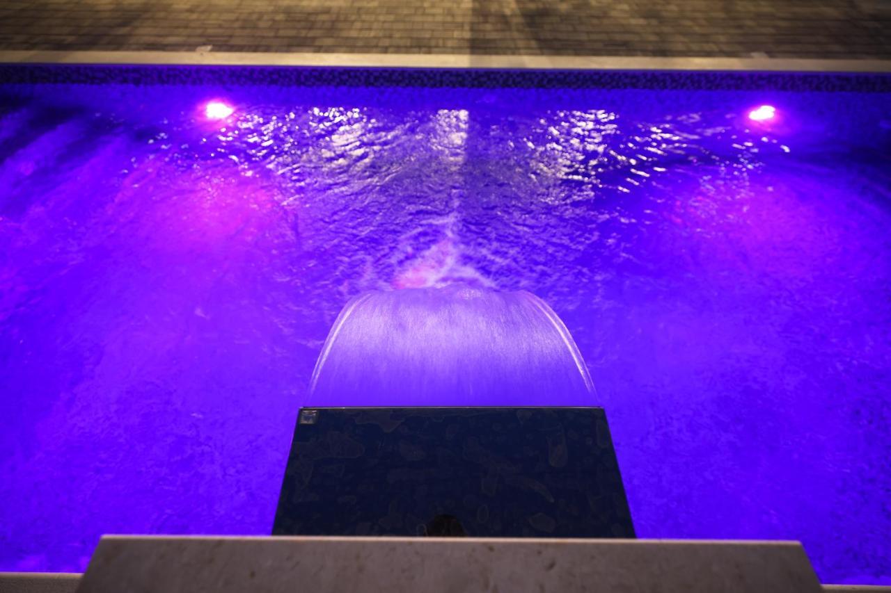 Rhapsody In Green - Luxury Villa In Zadar Crno エクステリア 写真
